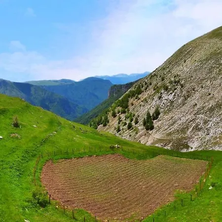 Bobica - Homestay Gornji Lukomir