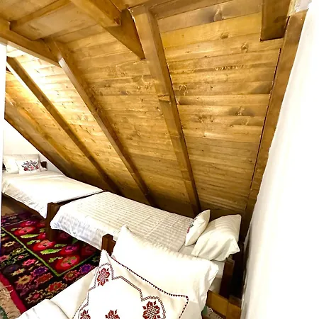 Homestay Bobica - *