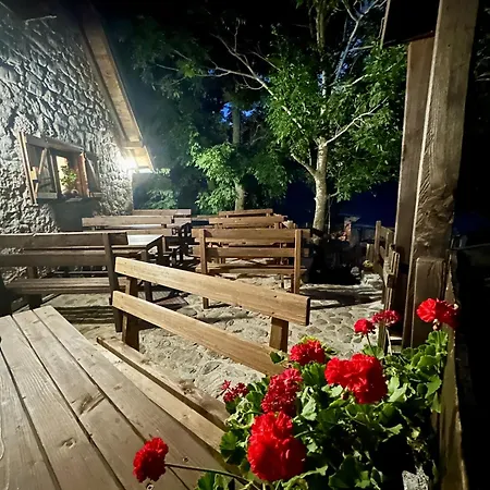 Homestay Bobica - *